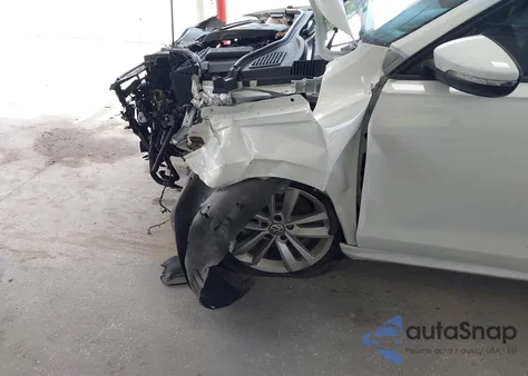 2021 Volkswagen Passat 2.0T S из США, поврежденный, VIN 1VWAA7A39MC015312